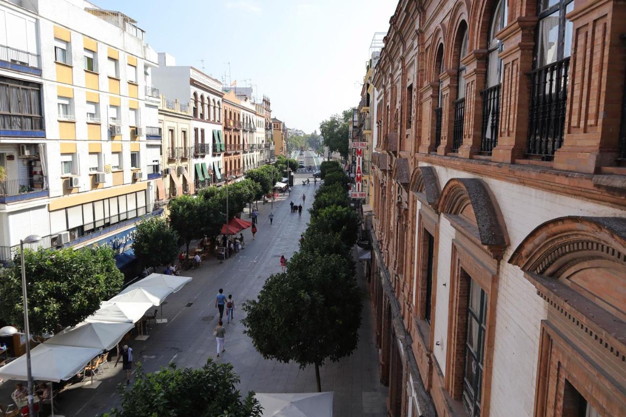 Triana Suite Dreams Sevilla Bagian luar foto