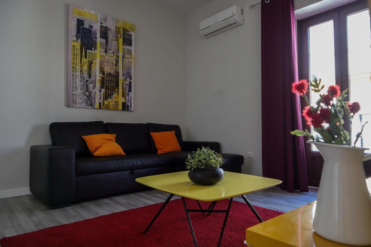 Triana Suite Dreams Sevilla Bagian luar foto