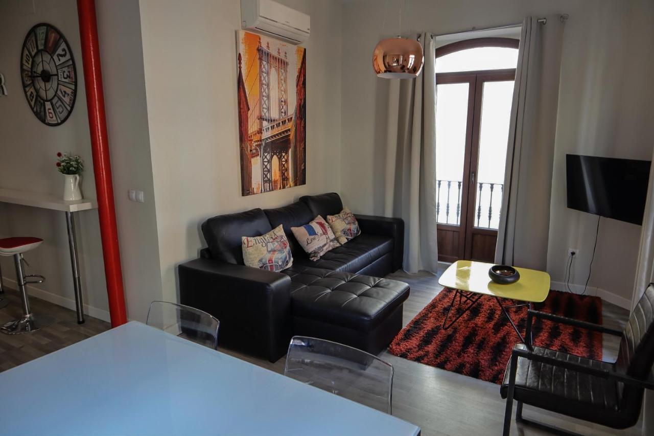 Triana Suite Dreams Sevilla Bagian luar foto