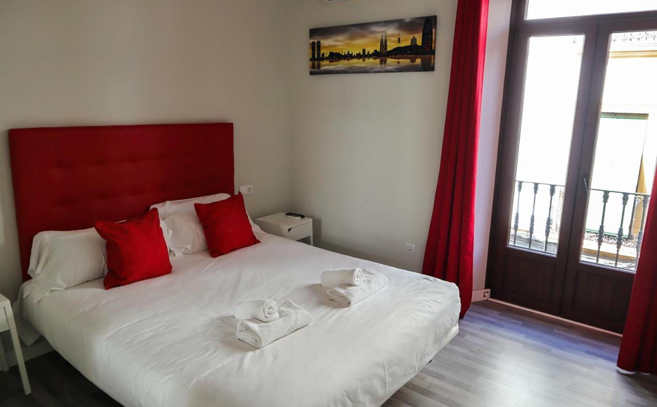 Triana Suite Dreams Sevilla Bagian luar foto